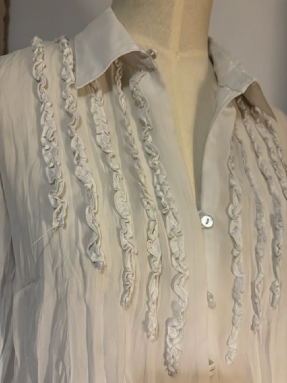 Reitmans White Button-Front Blouse